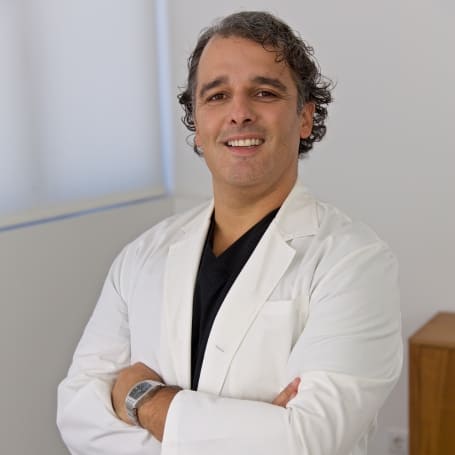 Dr. Henrique Machado - HM Clinic