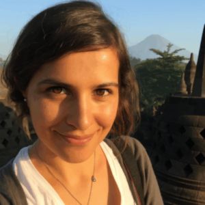 Dra. Mariana Schuette